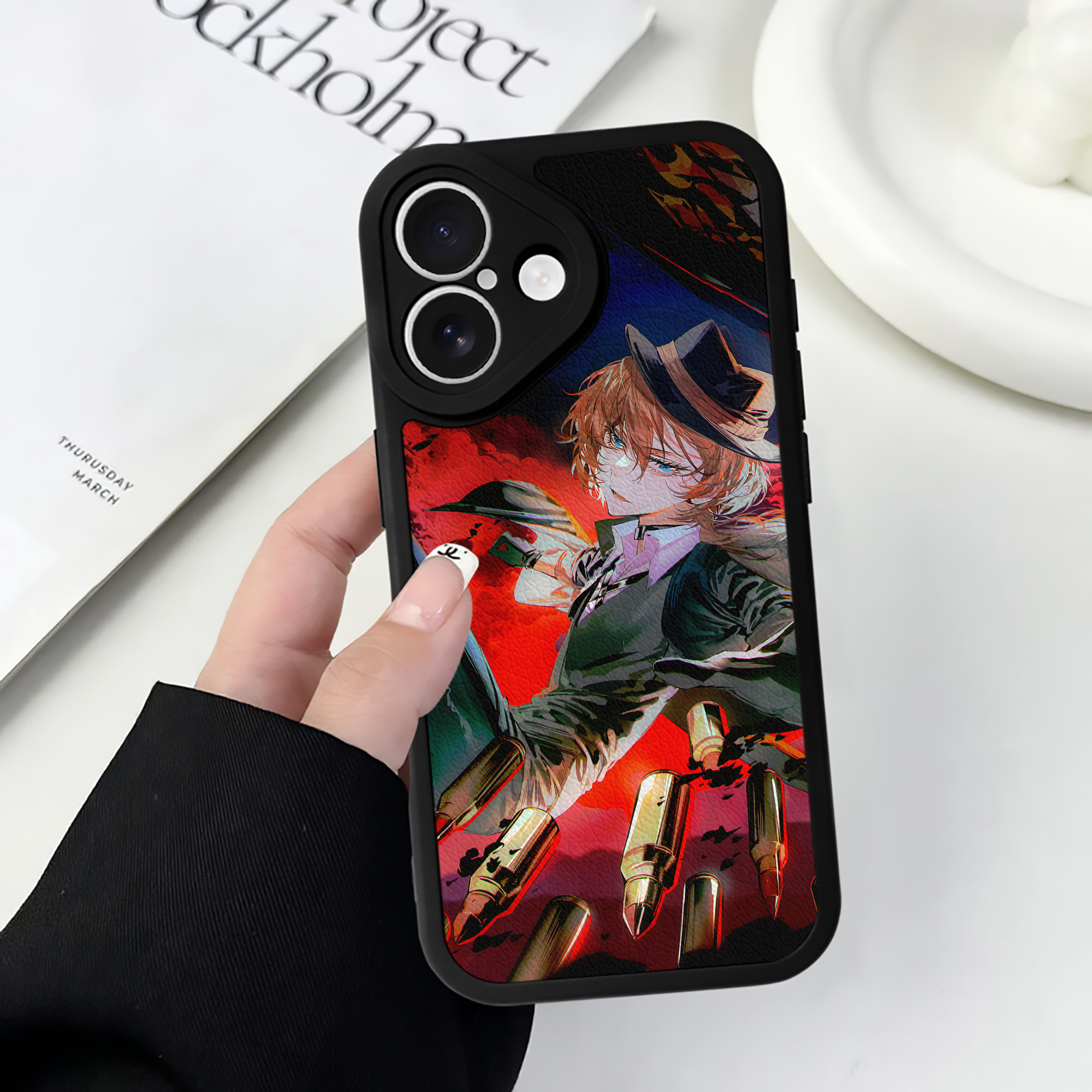 （画像用） 文豪ストレイドッグス Bungo Stray Dogs 【iPhone 16シリーズ対応】シリコンスマホケース（レザー調） 材質：シリコン